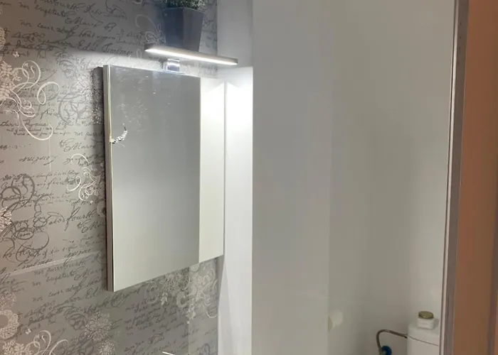 Arenalita * El Arenal (Castile and Leon)